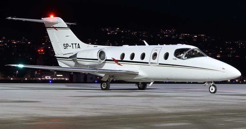 Hawker 400XP