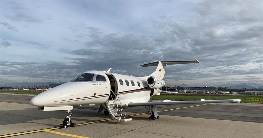 Embraer Phenom 100
